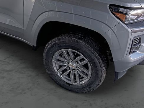 New 2026 Chevrolet Colorado LT w/ LT Convenience Package AWD/4WD image 16