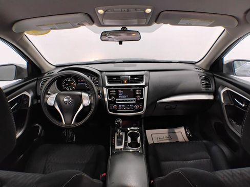 Used 2018 Nissan Altima 2.5 SV image 36