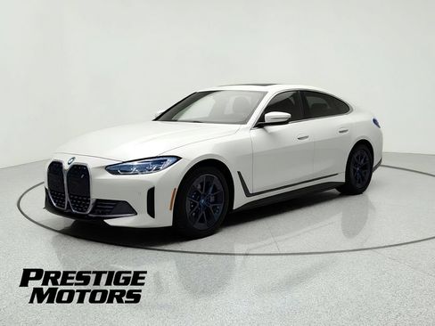 Used 2024 BMW i4 xDrive40i AWD/4WD image 3