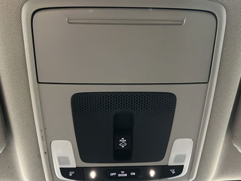 Used 2026 Honda CR-V EX-L image 32