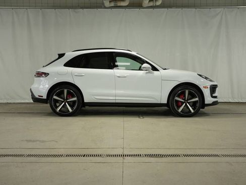 New 2026 Porsche Macan S image 8