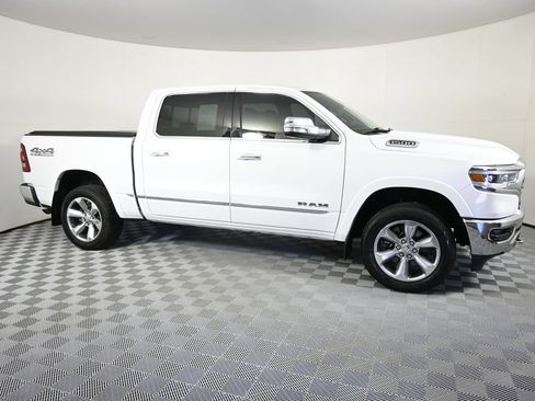 Used 2019 RAM 1500 Limited AWD/4WD image 9