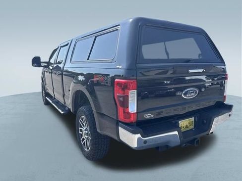 Used 2017 Ford F250 Lariat w/ Lariat Value Package AWD/4WD image 6