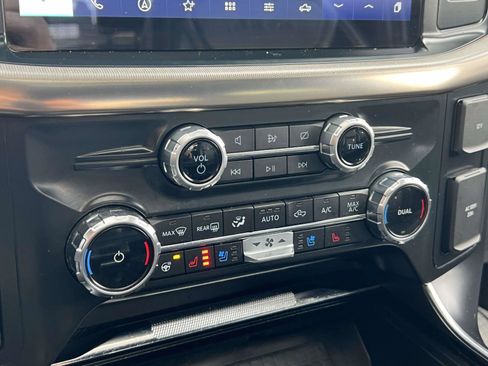 Certified 2022 Ford F150 Raptor w/ Equipment Group 801A High image 31