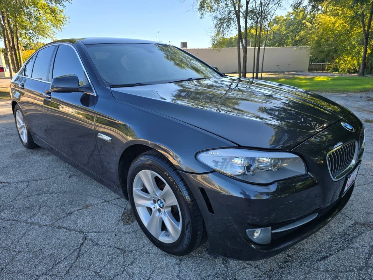 Used 2013 BMW 528i xDrive Sedan AWD/4WD image 3
