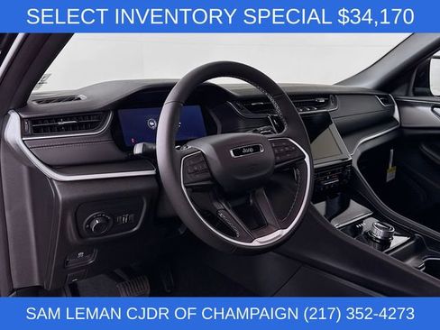 New 2025 Jeep Grand Cherokee Laredo X w/ Luxury Tech Group I image 9