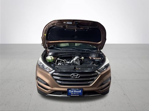 Used 2016 Hyundai Tucson Limited w/ Option Group 03 FWD image 23