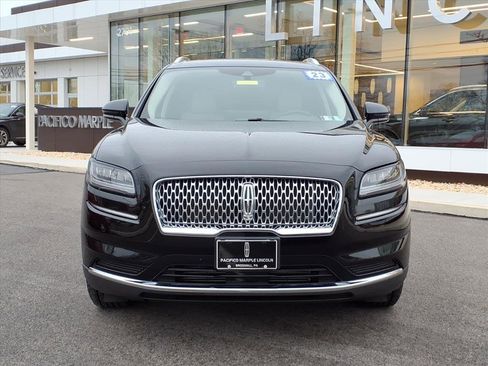 Certified 2023 Lincoln Corsair AWD image 8