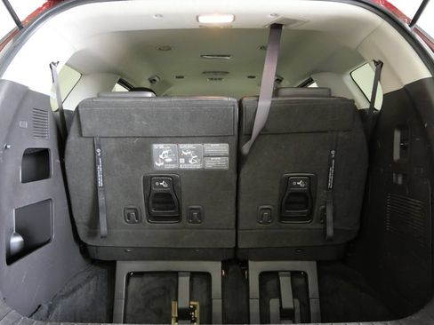 Used 2024 Kia Carnival LX FWD image 27
