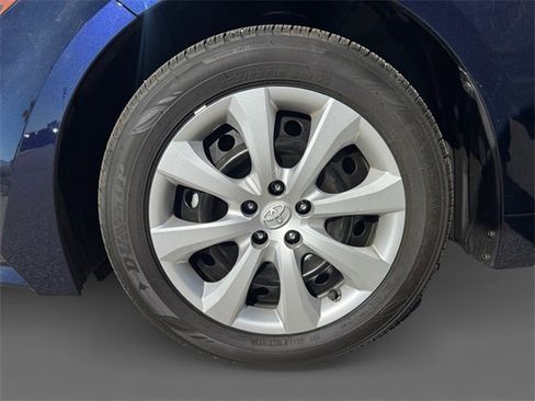 Certified 2025 Toyota Corolla LE image 12