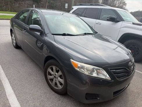 Used 2011 Toyota Camry LE w/ LE Extra-Value Pkg image 15