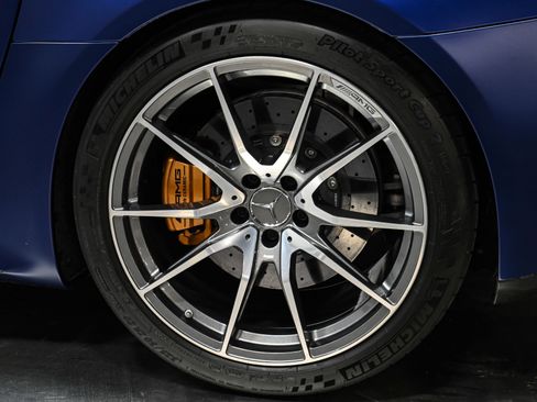 Used 2020 Mercedes-Benz AMG GT R image 62