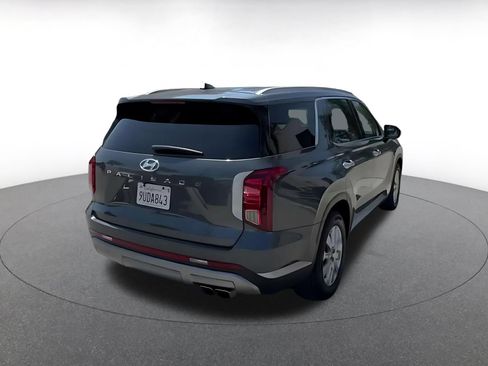 Used 2025 Hyundai Palisade SEL FWD image 14