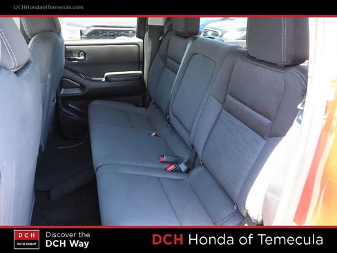 Used 2023 Nissan Frontier SV AWD/4WD image 19