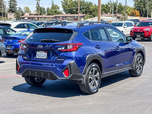 Used 2024 Subaru Crosstrek 2.0i Premium AWD/4WD image 4