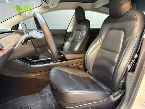 Used 2020 Tesla Model 3 Long Range image 5