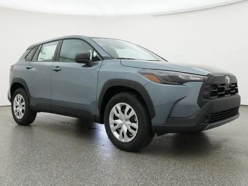 New 2026 Toyota Corolla Cross L image 29