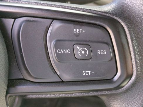 Used 2020 Jeep Wrangler Sport image 21