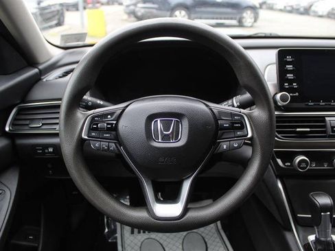 Used 2018 Honda Accord LX image 14