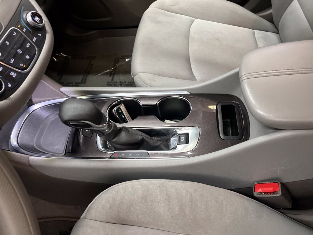 Used 2025 Chevrolet Malibu LT FWD image 19