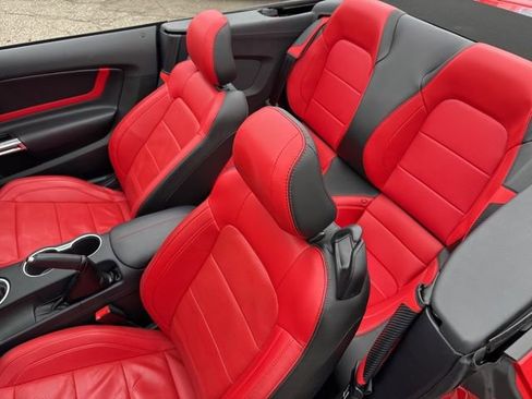 Used 2022 Ford Mustang Premium w/ Equipment Group 201A image 40