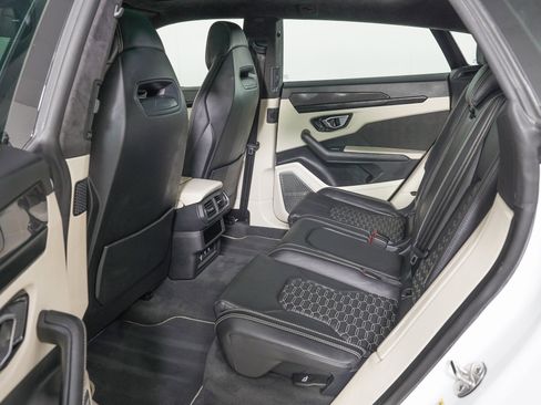 Used 2021 Lamborghini Urus Graphite Capsule image 13