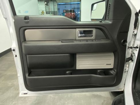 Used 2014 Ford F150 Raptor w/ Equipment Group 801A Luxury image 39