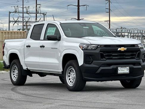 New 2026 Chevrolet Colorado W/T image 2