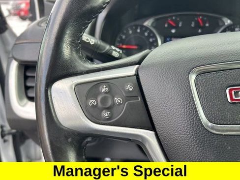 Used 2020 GMC Terrain SLE w/ Driver Convenience Package AWD/4WD image 17