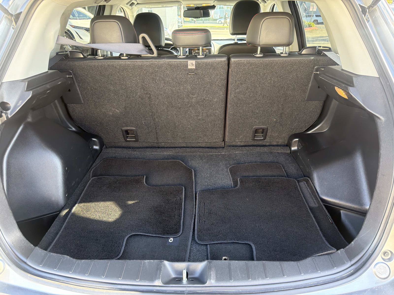 Used 2025 Mitsubishi Outlander Sport SE AWD/4WD image 5
