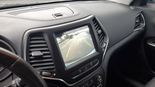 Certified 2021 Jeep Cherokee Latitude Lux w/ Comfort/Convenience Group AWD/4WD image 13