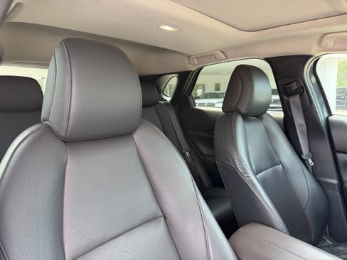 Used 2021 MAZDA CX-30 FWD 2.5 S w/ Premium Package image 27