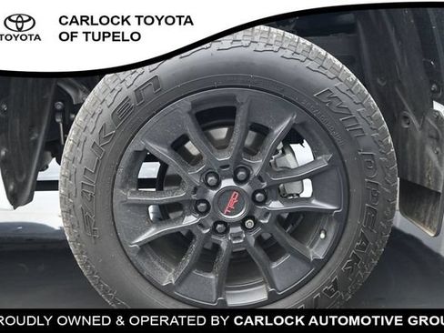 Used 2026 Toyota Tundra Platinum w/ TRD Off-Road Package AWD/4WD image 15
