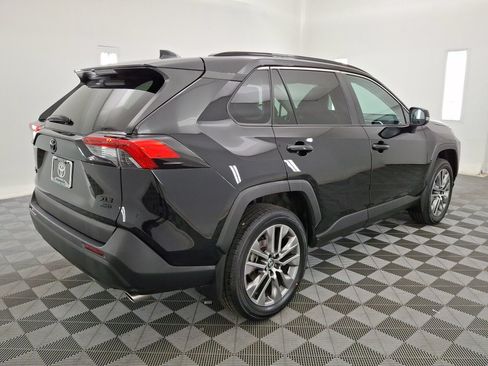 Certified 2023 Toyota RAV4 XLE Premium AWD/4WD image 25