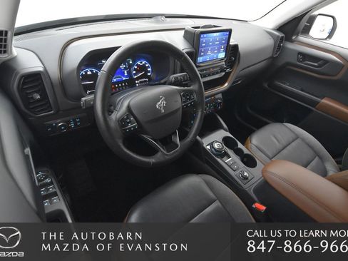 Used 2022 Ford Bronco Sport Outer Banks w/ Tech Package AWD/4WD image 30