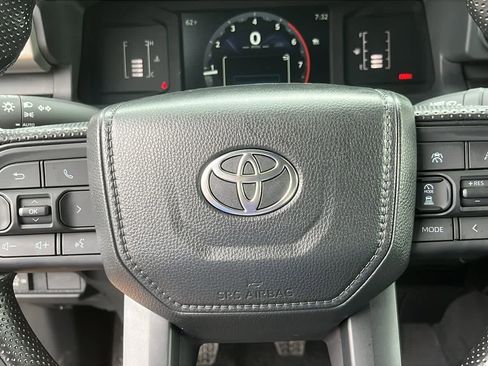 Used 2025 Toyota Tacoma SR image 11