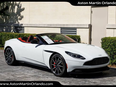 Used 2019 Aston Martin DB11 Volante image 18