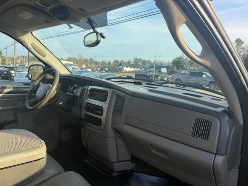 Used 2005 Dodge Ram 1500 Truck SLT image 11