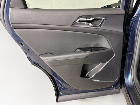 Used 2023 Kia Sportage SX Prestige image 28