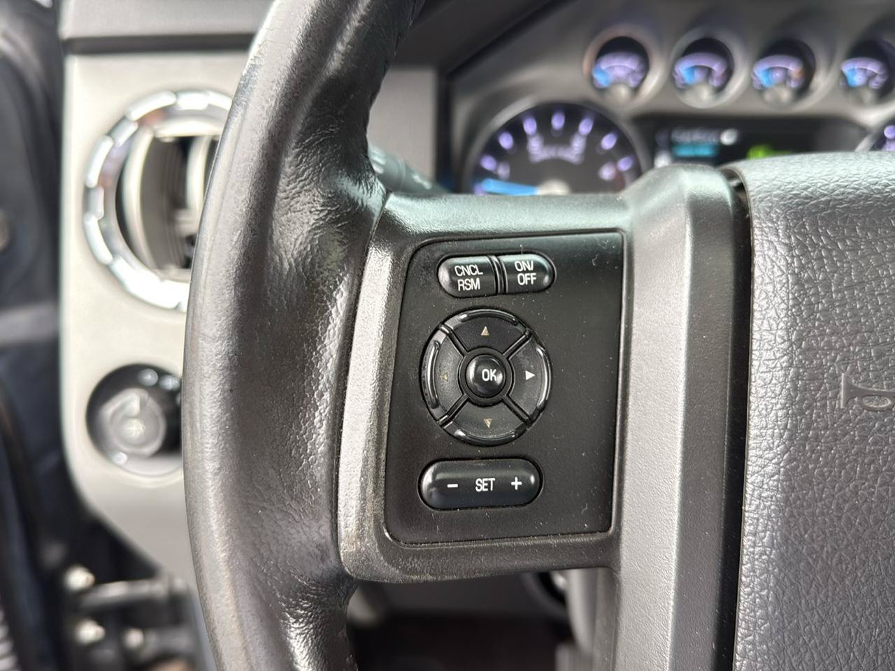 Used 2016 Ford F350 Lariat w/ Lariat Ultimate Package AWD/4WD image 17