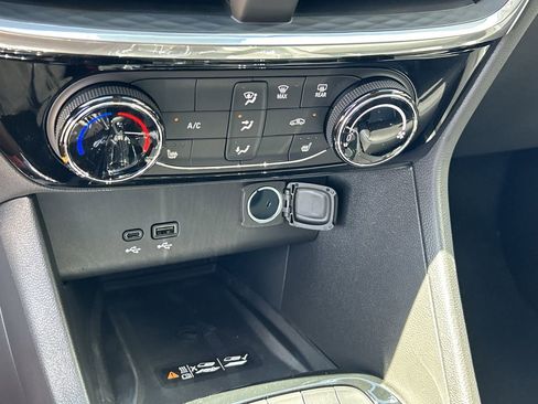 New 2026 Buick Encore GX Sport Touring w/ Advanced Technology Package image 22