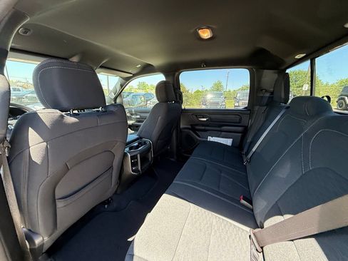 Used 2026 RAM 1500 Express AWD/4WD image 26