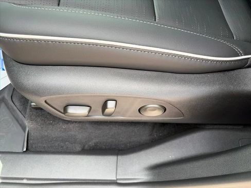 New 2026 Buick Enclave Sport Touring w/ LPO, Floor Liner Package AWD/4WD image 18