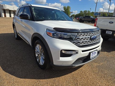 Used 2020 Ford Explorer Limited RWD image 8