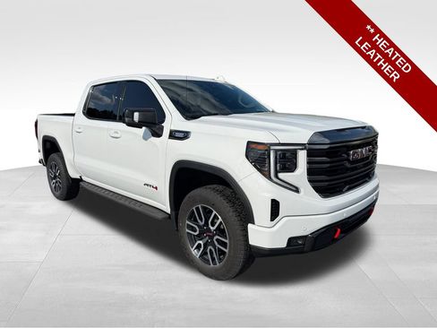 Used 2023 GMC Sierra 1500 AT4 w/ AT4 Premium Package AWD/4WD image 10