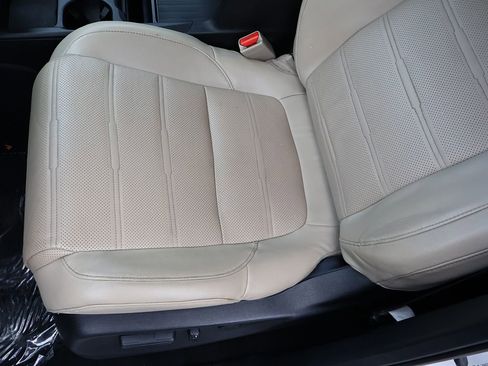 Used 2020 Honda CR-V EX-L image 31