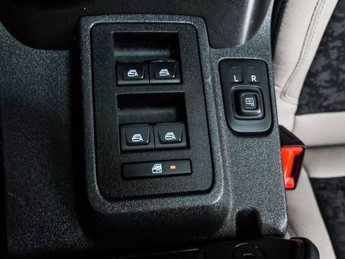 Used 2022 Ford Bronco Wildtrak AWD/4WD image 24