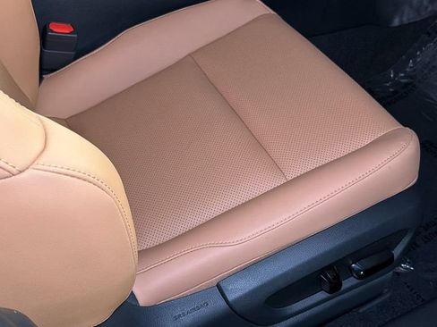 Certified 2025 Lexus UX 300h AWD w/ Accessory Package (Z2) image 12