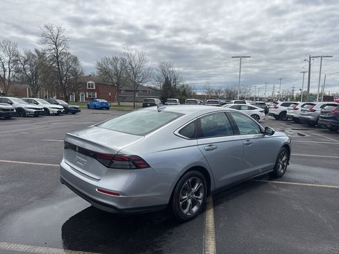 Certified 2024 Honda Accord EX image 5