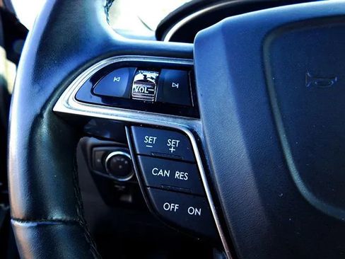 Used 2020 Lincoln Nautilus Reserve w/ Cargo Utility Package image 25